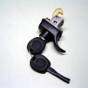 Macaneta ext. Tampa do Motor Cromada C/chave